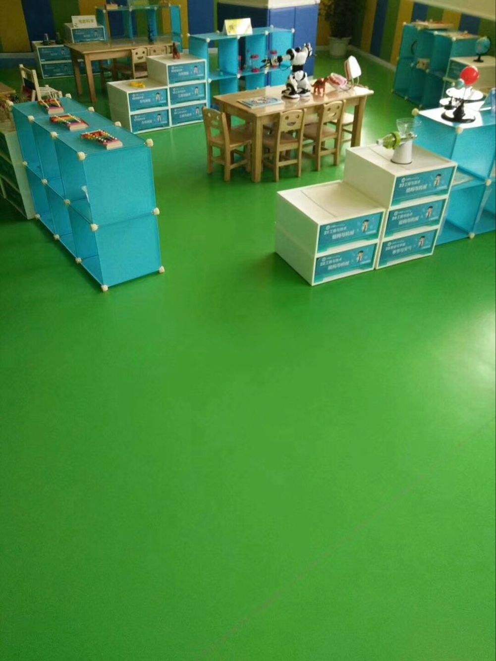 地板胶是什么材料(地板胶有什么优缺点)