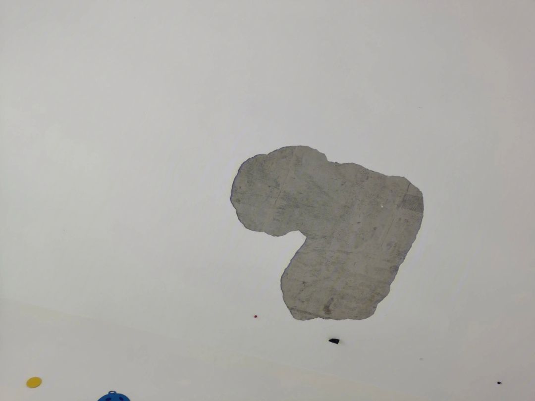 如何将掉皮的天花板铲平(如何将掉皮的天花板铲平整)