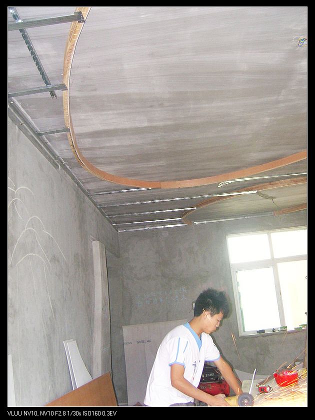 吊顶用什么木工板(吊顶用什么木工板材最好)