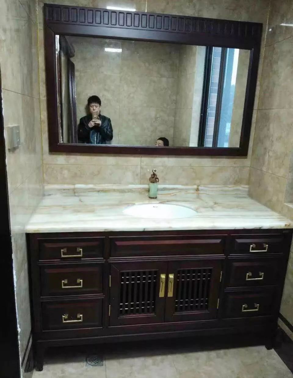 诺威浴室柜怎么样(诺威浴室柜怎么样好用吗)