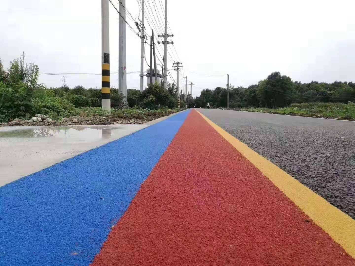 路面陶土砖如何施工(陶瓷路面施工工艺视频)